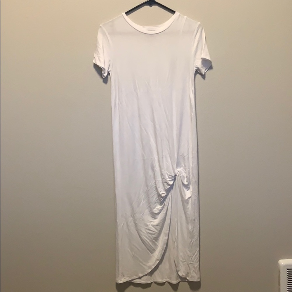 Women’s Forever 21 White Dress Size Small